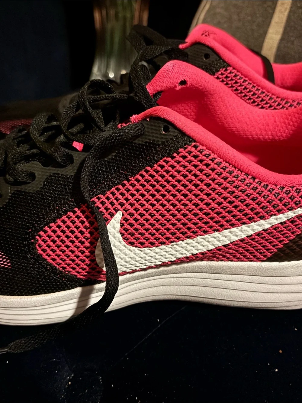 Nike Revolution 3 Hyper Pink Sneakers Women’s 11